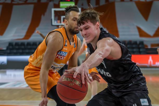 排名跌出T 排名跌出T