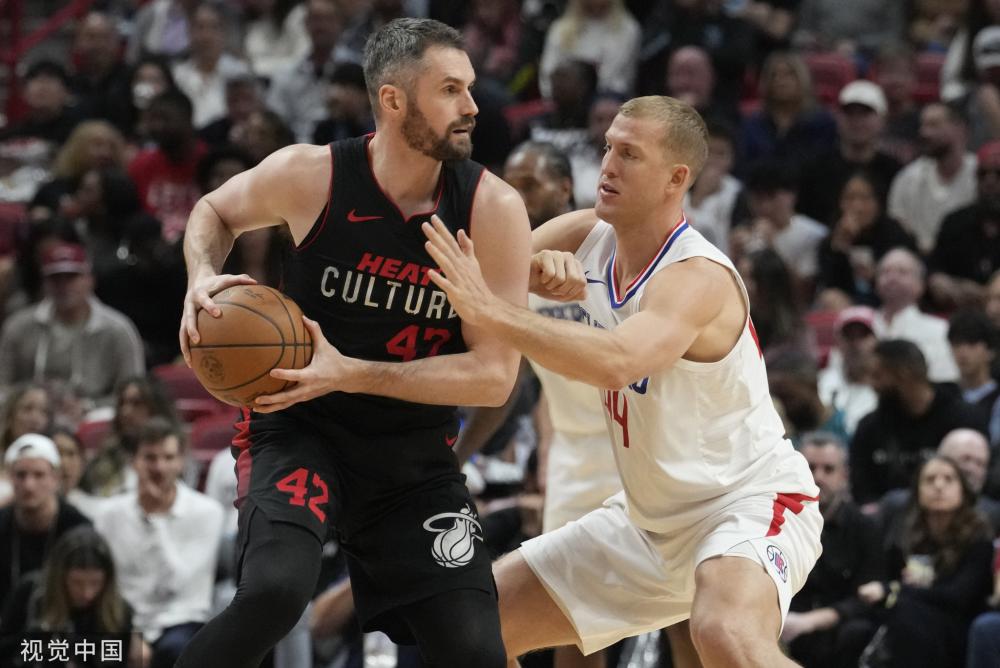 于对方防线 于对方防线