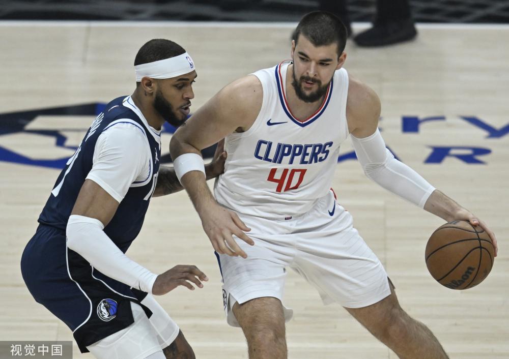 年轻球员的 年轻球员的