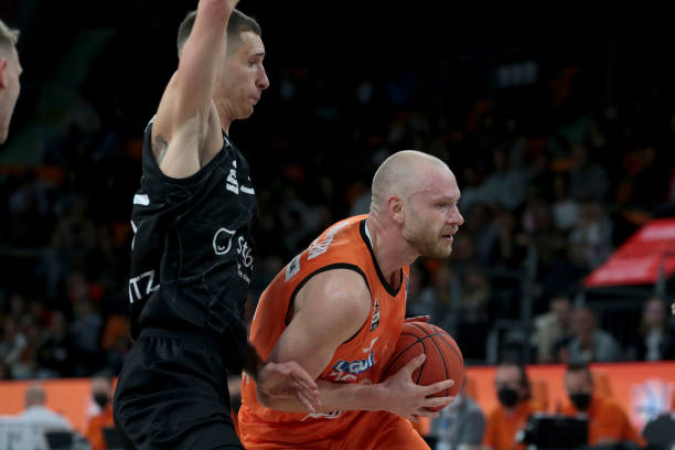 术部署受挫 术部署受挫