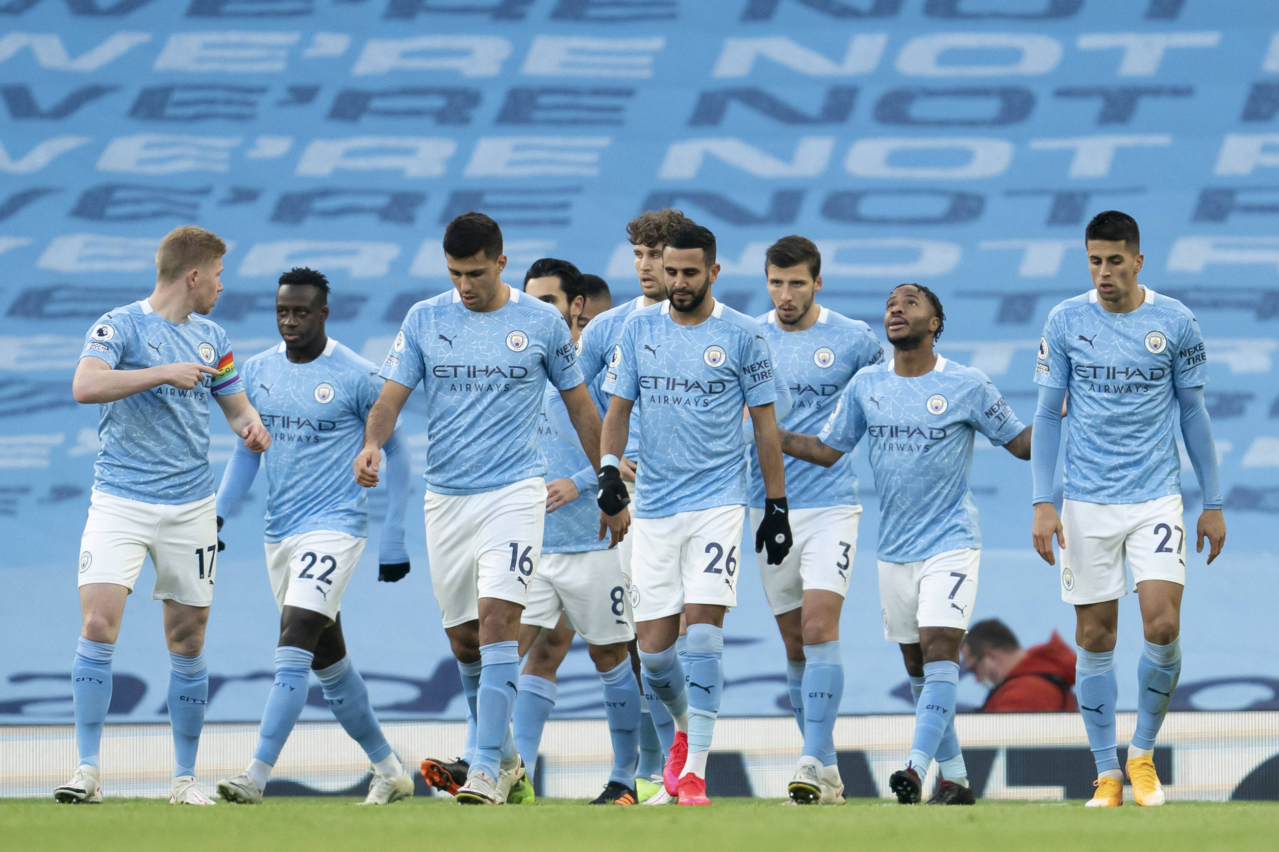 集防守时的 集防守时的